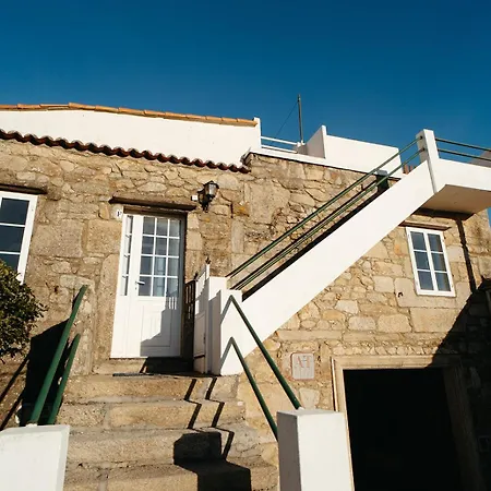 Ancoradoiro * Lariño