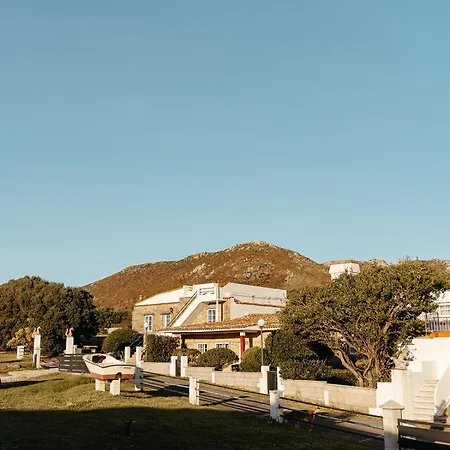 Ancoradoiro Apartman Lariño