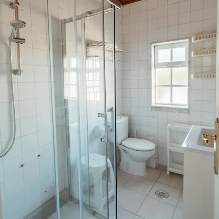 Ancoradoiro * Larino